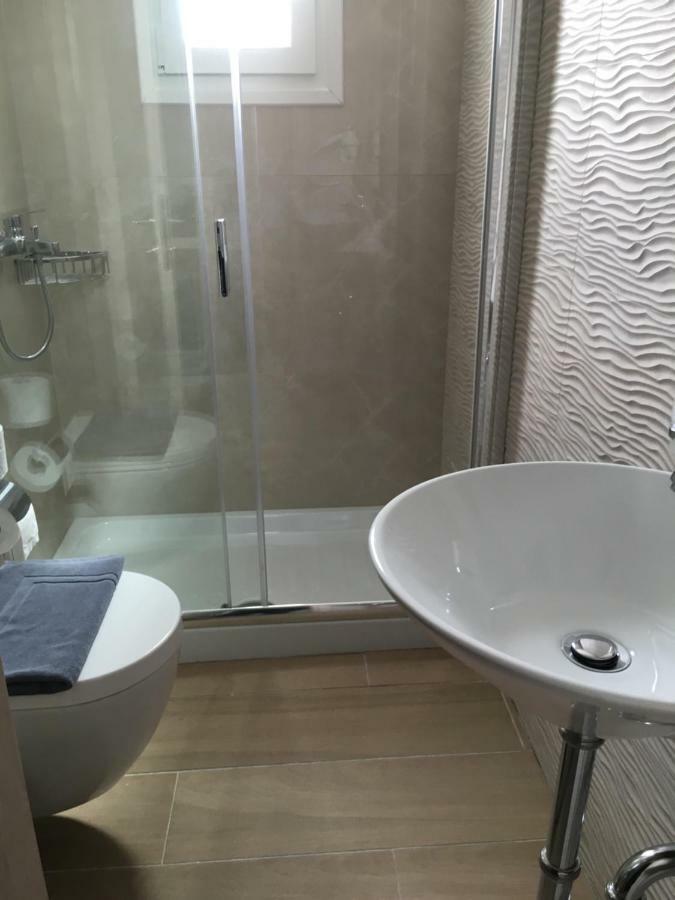 Levanta Hotel Spetses Экстерьер фото